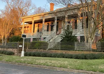 Corners Mansion Inn - A Bed & Breakfast hotel thumbnail 5