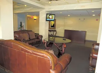 The Colonnade hotel thumbnail 3