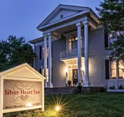 Silver Heart Inn and Cottages hotel detail image 7