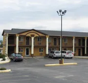 Economy Inn & Suites Joplin hotel detail image 3