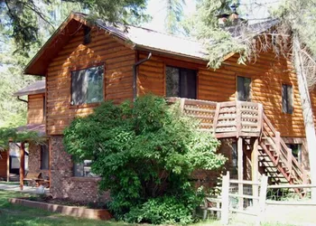 Lonesome Dove Guest Ranch hotel thumbnail 4
