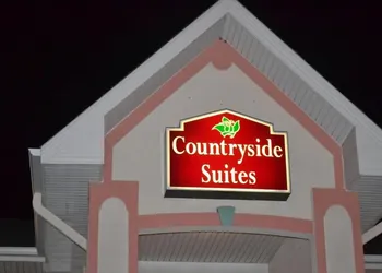 Countryside Suites hotel thumbnail 3