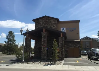 Geyser Inn hotel thumbnail 4