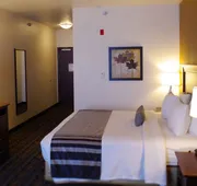 Best Western Plus Lincoln Inn & Suites hotel detail image 3