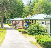 Perry's Motel and Cottages hotel detail image 3