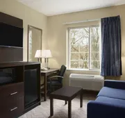 Days Inn & Suites by Wyndham Cherry Hill - Philadelphia hotel detail image 7