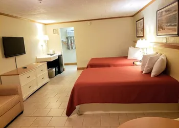 Avondale by the Sea Motel hotel thumbnail 8