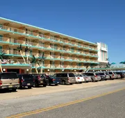 Bristol Plaza Resort Motel hotel detail image 3
