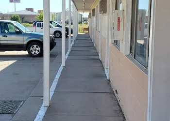 Budget Inn hotel thumbnail 7