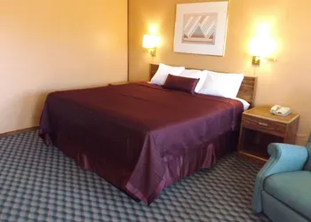 Tristar Inn Xpress hotel thumbnail 6