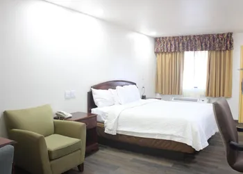 Rodeway Inn Tucumcari hotel thumbnail 4