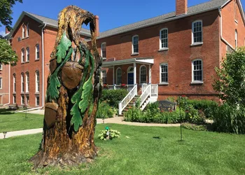 Oak Valley Inn & Suites hotel thumbnail 2