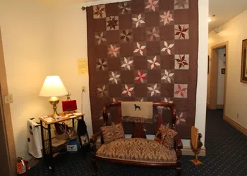 Oak Valley Inn & Suites hotel thumbnail 5