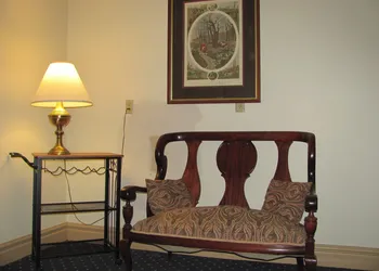 Oak Valley Inn & Suites hotel thumbnail 7