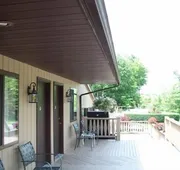 Tall Pines Motel hotel detail image 3