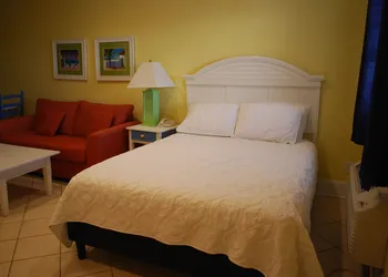 Island Inn of Atlantic Beach hotel thumbnail 5