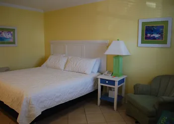 Island Inn of Atlantic Beach hotel thumbnail 8
