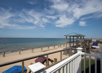 The Montauk Soundview hotel thumbnail 3