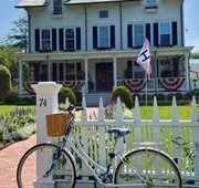 The Hedges Inn hotel detail image 5
