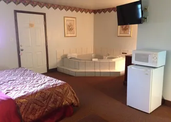 Fred's Inn hotel thumbnail 8