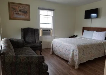 Sapphire Inn hotel thumbnail 6