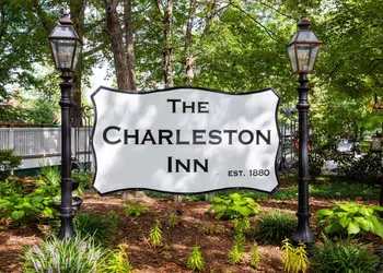 The Charleston Inn hotel thumbnail 2