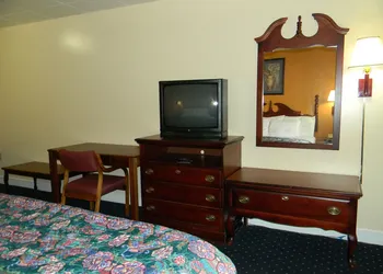 Fairfax Motel hotel thumbnail 8