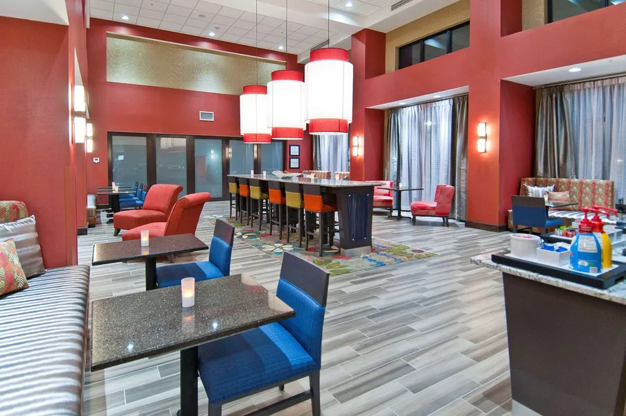 Hampton Inn & Suites Pauls Valley hotel detail image 2