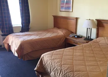Park Hill Inn and Suites hotel thumbnail 3