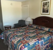 Park Hill Inn and Suites hotel detail image 4