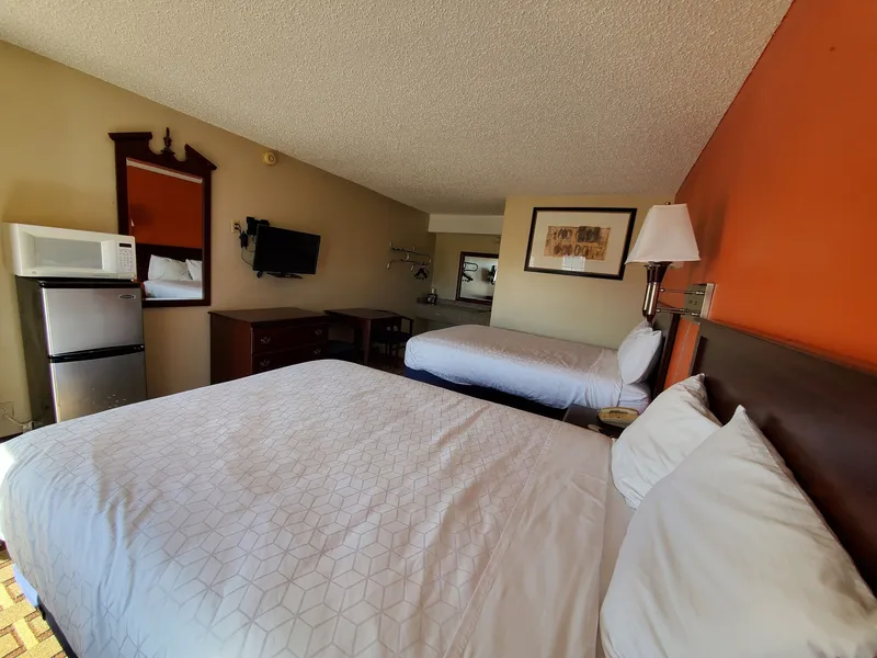 Relax Inn Henryetta hotel detail image 6
