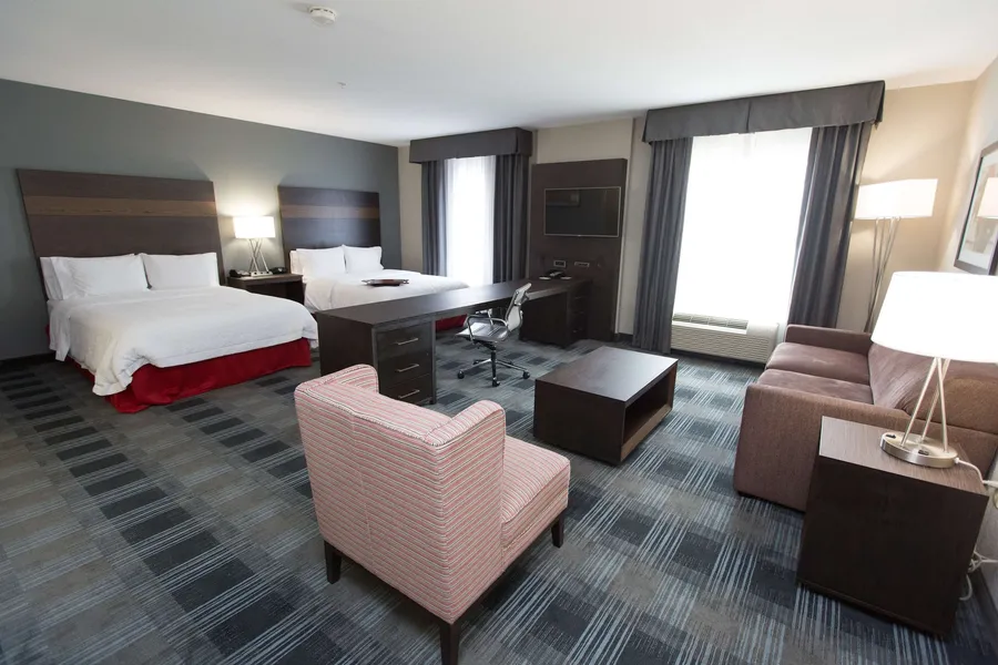 Hampton Inn & Suites Oklahoma City Airport hotel detail image 6