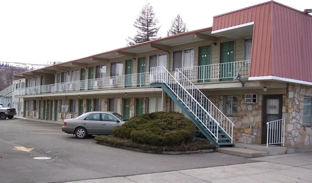 Royal Motor Inn hotel detail image 2