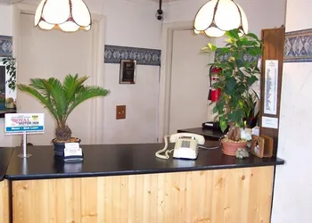 Royal Motor Inn hotel thumbnail 7