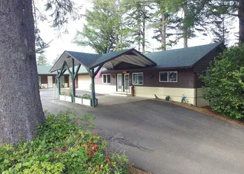 Park Motel and Cabins hotel thumbnail 2