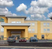 La Quinta Inn & Suites by Wyndham Harrisburg-Hershey hotel detail image 3