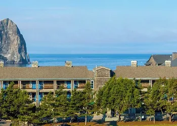 Inn at Cape Kiwanda hotel thumbnail 2