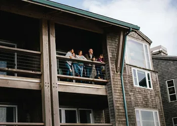 Inn at Cape Kiwanda hotel thumbnail 7