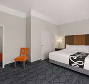 La Quinta Inn and Suites by Wyndham at WaTiki Waterpark hotel detail image 7