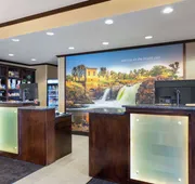 La Quinta Inn & Suites by Wyndham Sioux Falls hotel detail image 5