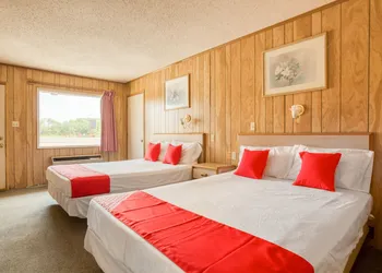 OYO Hotel Breckenridge TX Hubbard Creek Lake hotel thumbnail 7