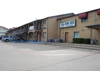 Royal Inn hotel thumbnail 2