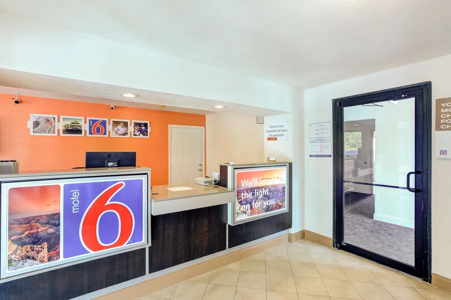 Motel 6 Dallas, TX - South hotel detail image 6