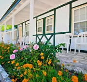 Peach Tree Inn & Suites hotel detail image 5