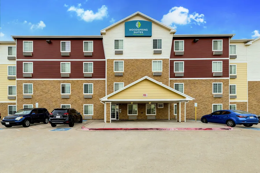 WoodSpring Suites El Paso I-10 Southeast hotel detail image 2