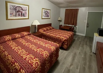 Hamilton Inn hotel thumbnail 5