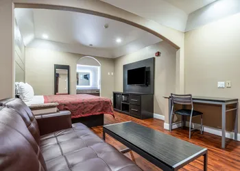 Scottish Inns & Suites IAH Airport-Beltway 8 hotel thumbnail 7