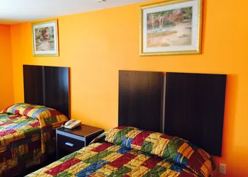Scottish Inn & Suites - Hobby Airport hotel thumbnail 8