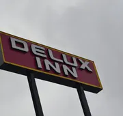 Deluxe INN hotel detail image 3