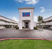 Motel 6 Irving, TX - Irving DFW Airport East hotel detail image 3